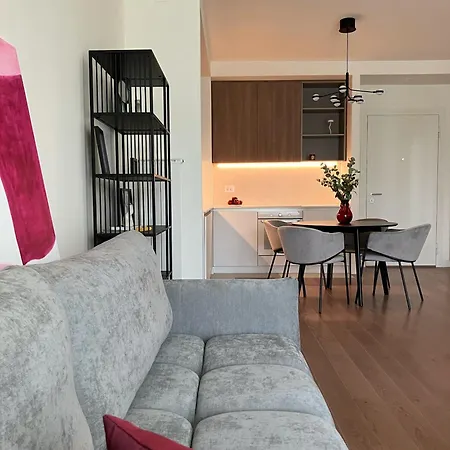 Waterfront Nights Apartment