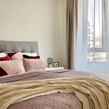 Waterfront Nights Belgrad