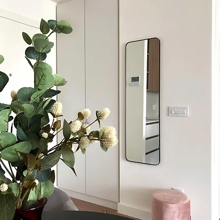 Waterfront Nights Apartment Belgrade