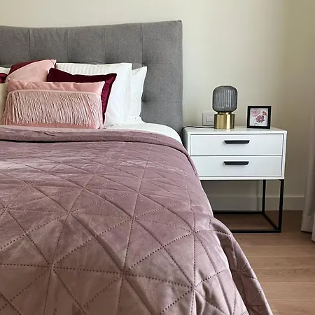 Waterfront Nights Lägenhet *