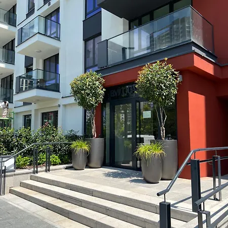 Waterfront Nights Apartment Belgrade